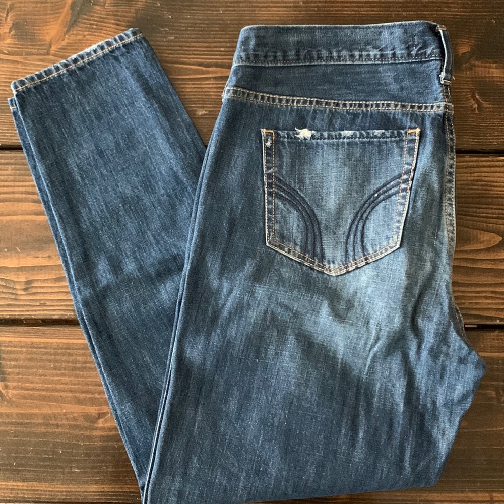 Hollister distressed jeans